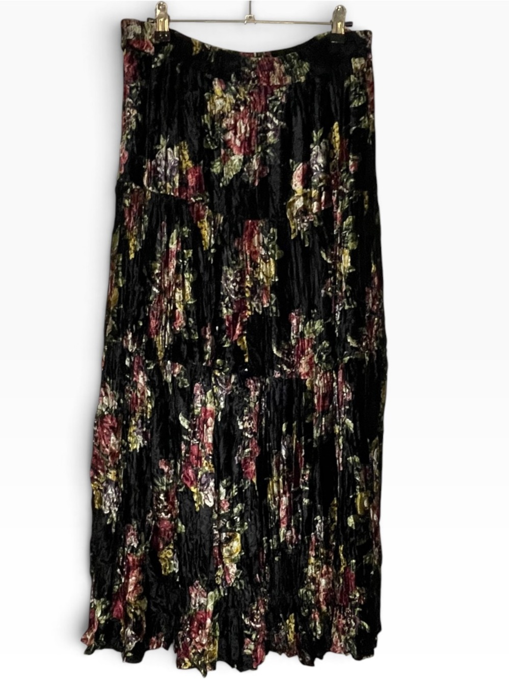 Vintage Nostalgia 90s Black Floral Tiered Crinkle Maxi Skirt Medium-NWT